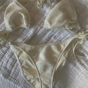 Triangl bikini size small top medium bottom